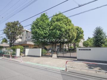 松戸市立六実小学校／徒歩10分・約770m