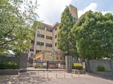 松戸市立河原塚小学校／徒歩6分・約450m(2025年8月)
