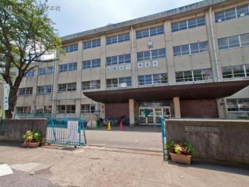 松戸市立松飛台小学校／徒歩5分・約340m(2025年9月)