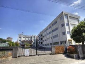 松戸市立幸谷小学校／徒歩4分・約290m(2026年1月)