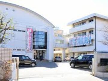 松戸市立第四中学校／徒歩12分・約959m