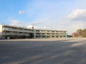 流山市立東部中学校／徒歩20分・約1,560m(2025年5月)