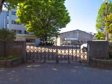 流山市立常盤松中学校／徒歩16分・約1,100m(2024年12月)