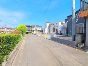前面道路含む現地写真(2025年10月) 前面道路含む現地写真(2025年10月)