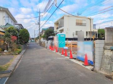 前面道路含む現地写真(2025年11月)