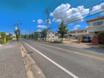 前面道路含む現地写真(2026年8月)