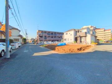 前面道路含む現地写真(2025年11月)