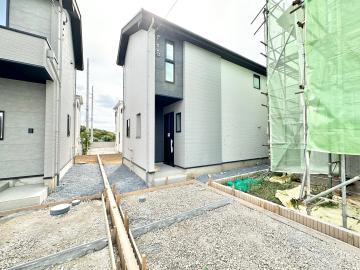 その他画像/シロアリの侵入・被害を防ぐための処置。 予防駆除剤などを使用し、木造住宅へのシロアリ被害を防ぎます。(2025年9月) その他画像/シロアリの侵入・被害を防ぐための処置。 予防駆除剤などを使用し、木造住宅へのシロアリ被害を防ぎます。(2025年9月)