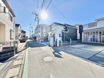 前面道路含む現地写真(2025年12月)