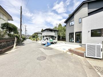 前面道路含む現地写真(2025年8月)