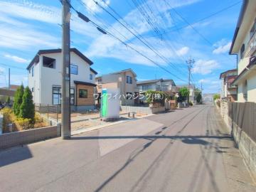 前面道路含む現地写真(2025年8月)