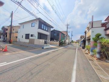 前面道路含む現地写真(2025年8月) 前面道路含む現地写真(2025年8月)