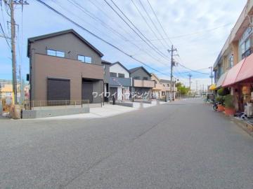 前面道路含む現地写真(2025年10月)