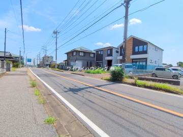 前面道路含む現地写真(2025年8月)