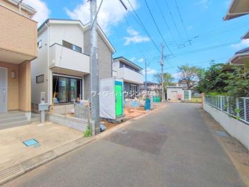 前面道路含む現地写真(2025年10月) 前面道路含む現地写真(2025年10月)