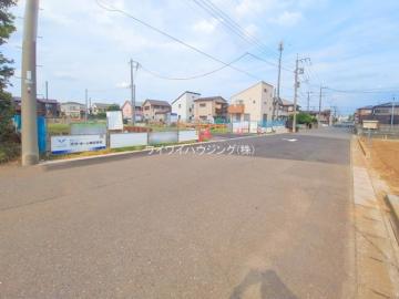前面道路含む現地写真(2025年8月)