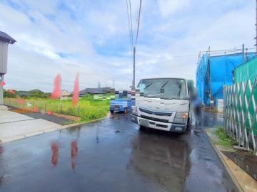 前面道路含む現地写真(2025年8月)