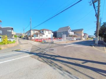 前面道路含む現地写真(2025年8月)