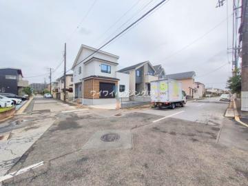 前面道路含む現地写真(2025年10月) 前面道路含む現地写真(2025年10月)