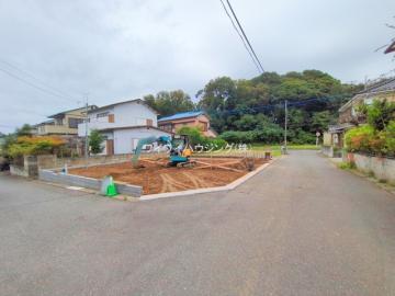 前面道路含む現地写真(2025年10月) 前面道路含む現地写真(2025年10月)