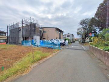 前面道路含む現地写真(2025年10月)