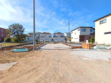 前面道路含む現地写真(2025年10月)