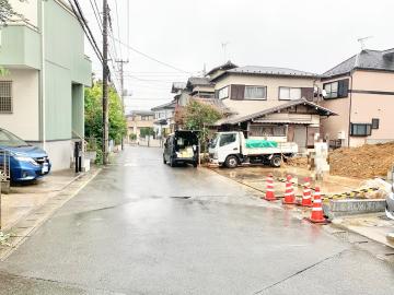 前面道路含む現地写真(2025年10月)
