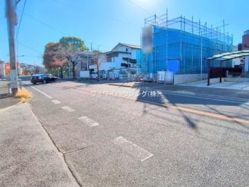 前面道路含む現地写真(2025年11月)