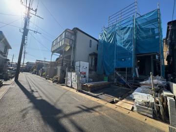 前面道路含む現地写真(2025年11月)