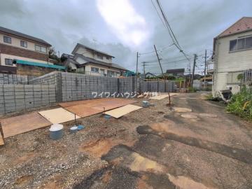 前面道路含む現地写真(2026年10月)