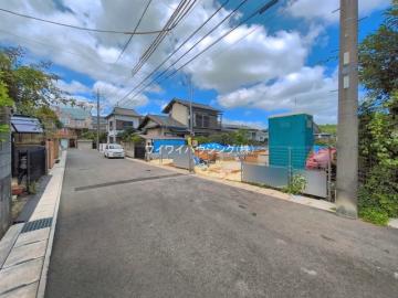 前面道路含む現地写真(2026年8月)