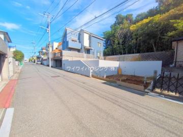 前面道路含む現地写真(2025年11月)