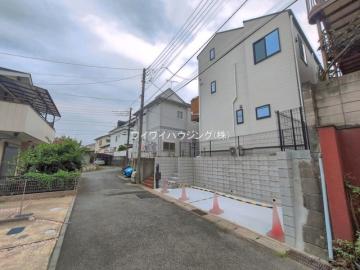 前面道路含む現地写真(2026年8月)