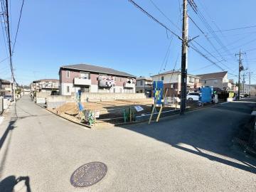 前面道路含む現地写真(2025年11月)