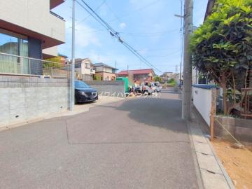前面道路含む現地写真(2025年4月)