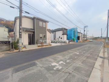 前面道路含む現地写真(2025年12月)