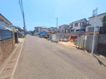 前面道路含む現地写真(2025年8月) 前面道路含む現地写真(2025年8月)